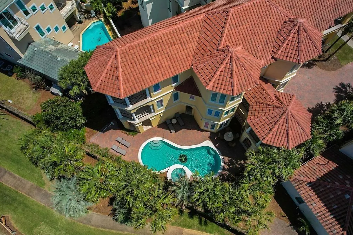 All Decked Out This Is The One You Want Gulf Front Views 4 Less Destin 0*,