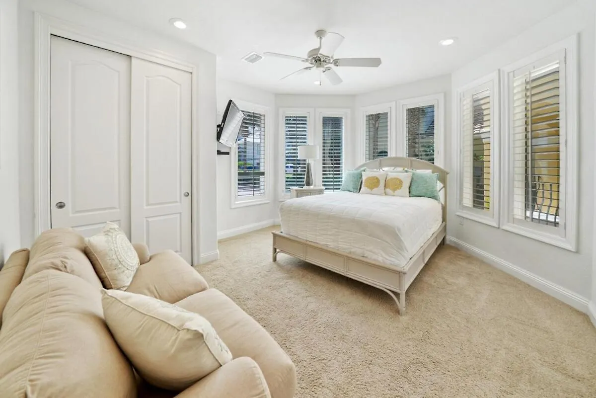 All Decked Out This Is The One You Want Gulf Front Views 4 Less Destin 0*,