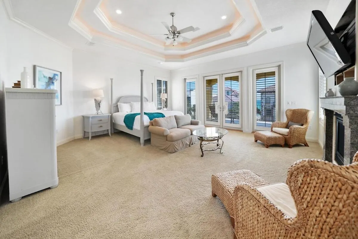 All Decked Out This Is The One You Want Gulf Front Views 4 Less Destin